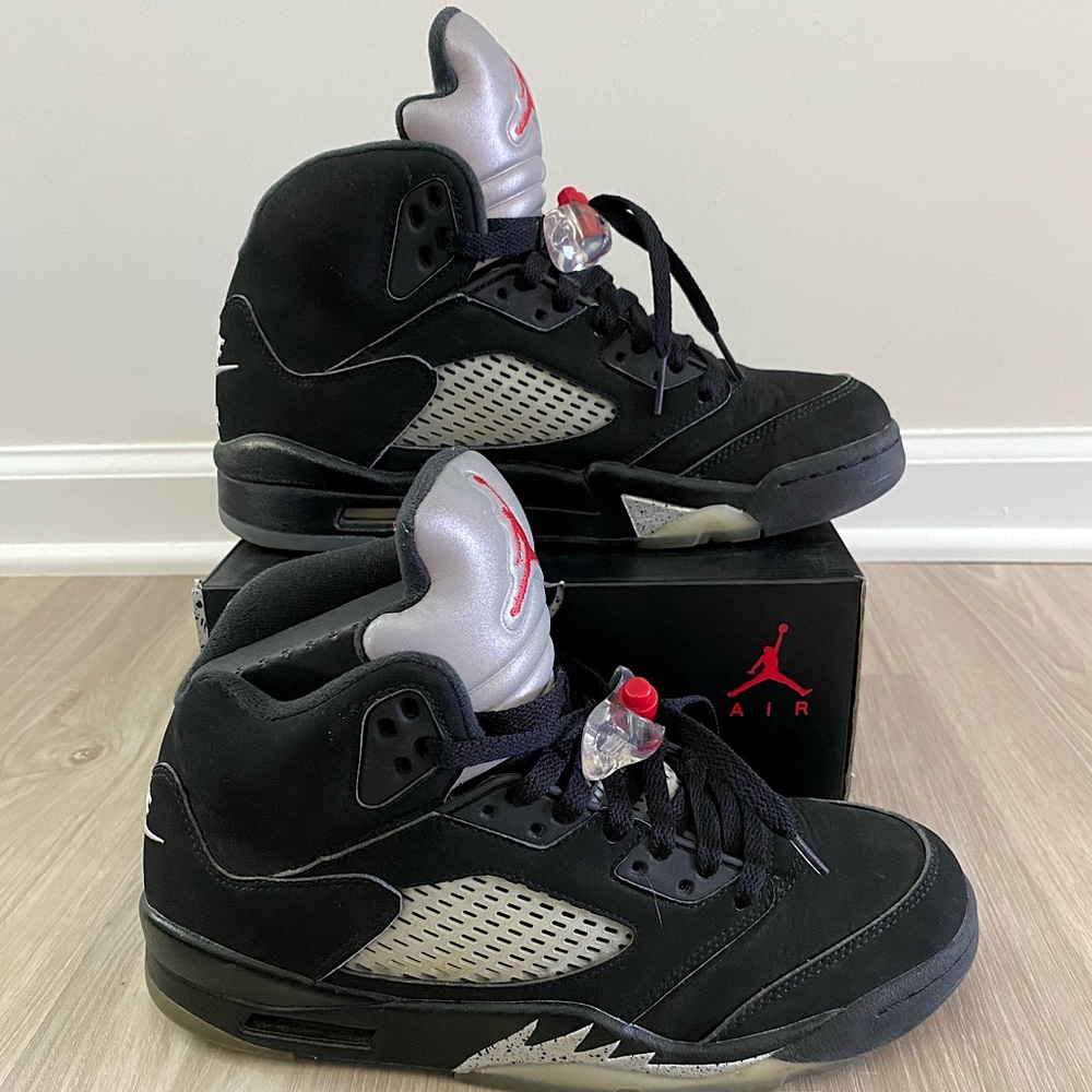 AIR JORDAN 5 OG ‘Metallic’ 2016